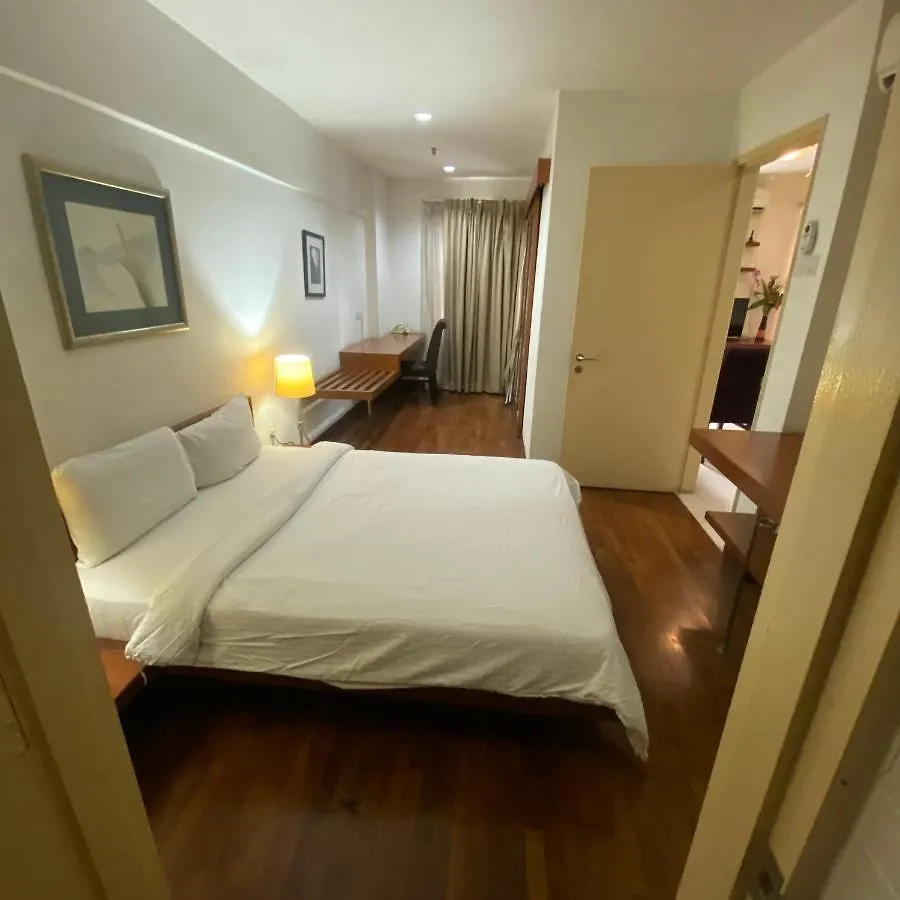 Peninsula Residences All Suite Hotel Kuala Lumpur